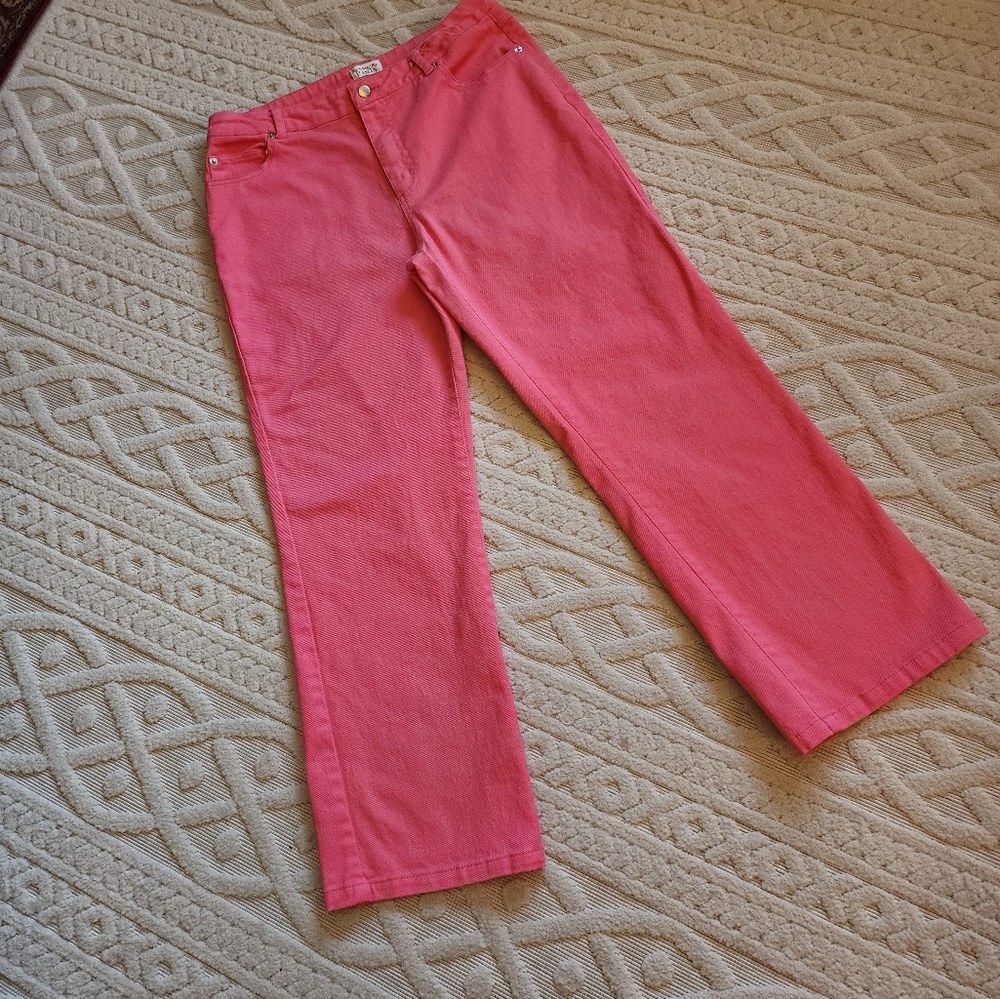 10 Vibrant Pink Denim Jeans